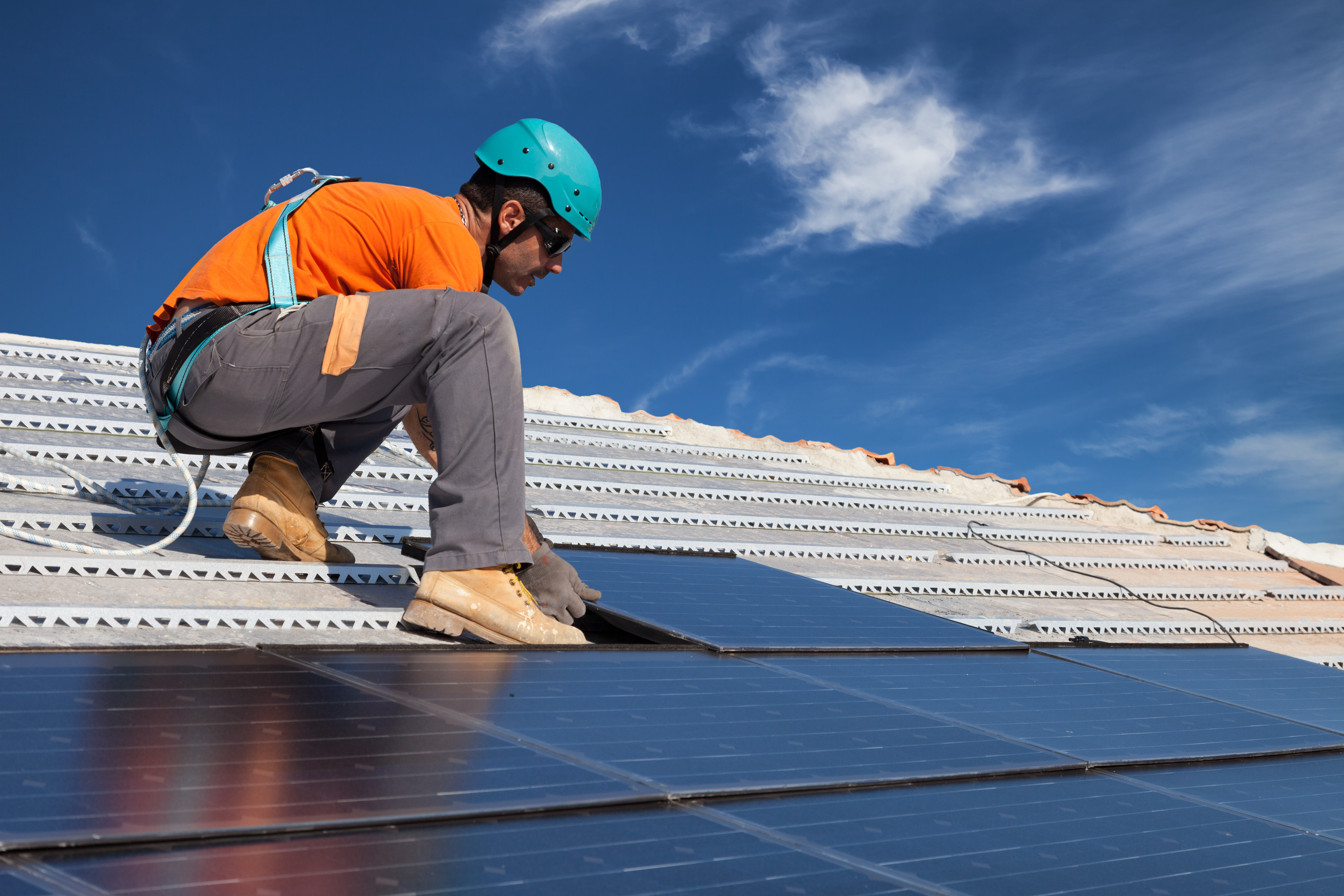 solar panels in green construction